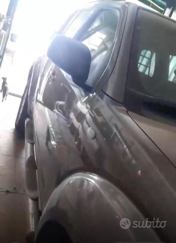 Usata Nissan Pathfinder 171 CV (125 kW) 2007 Grigio SUV