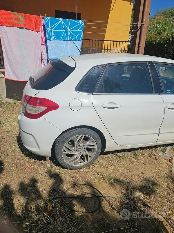 Usata Citroën C4 112 CV (82 kW) 2013 Bianco Berlina