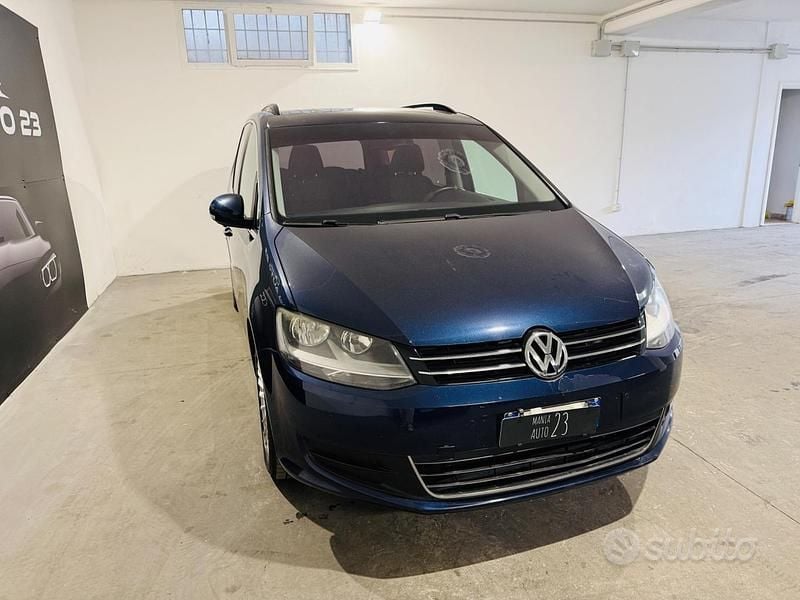 Usata VW Sharan 140 CV (102 kW) 2011 Blu Monovolume
