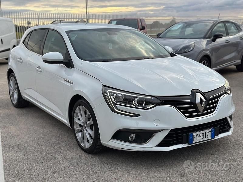 Usata Renault Mégane IV Intens 115 CV (84 kW) 2019 Bianco Berlina