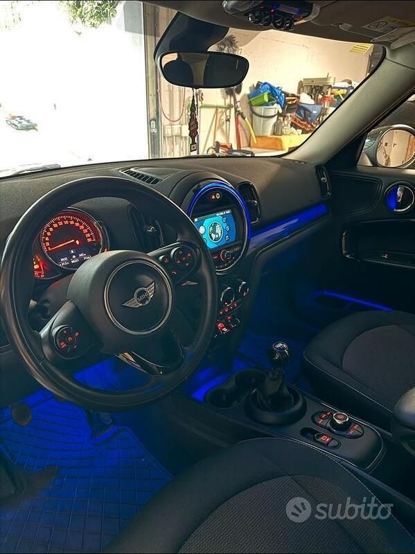 Usata Mini Countryman 136 CV (100 kW) 2018 Bianco SUV