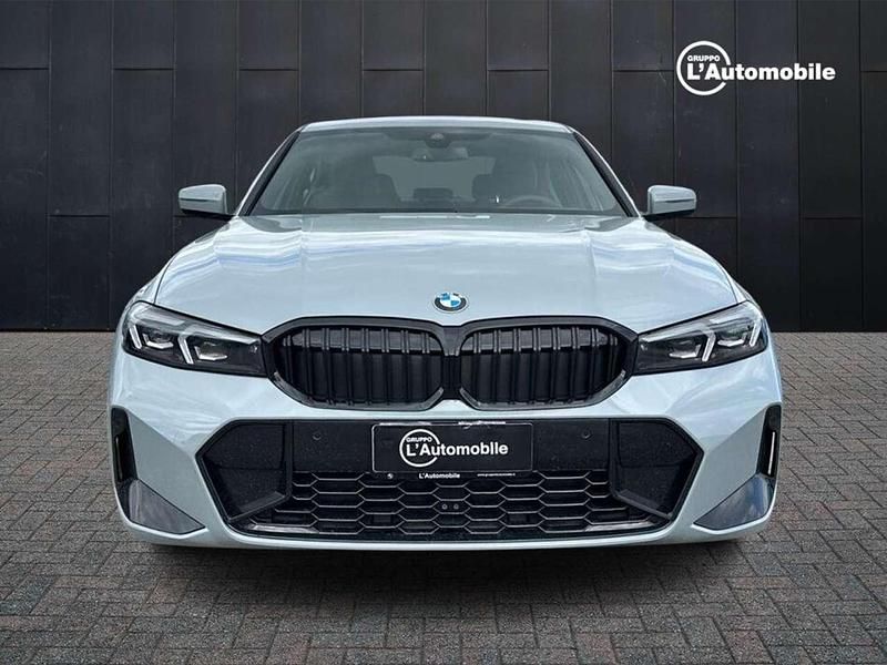 Nuova BMW 330 M Sport 245 CV (180 kW) 2026 Grigio Berlina