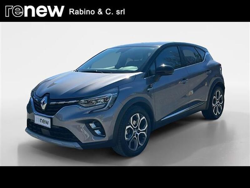 Usata Renault Captur Techno 143 CV (105 kW) 2023 Grigio scuro SUV