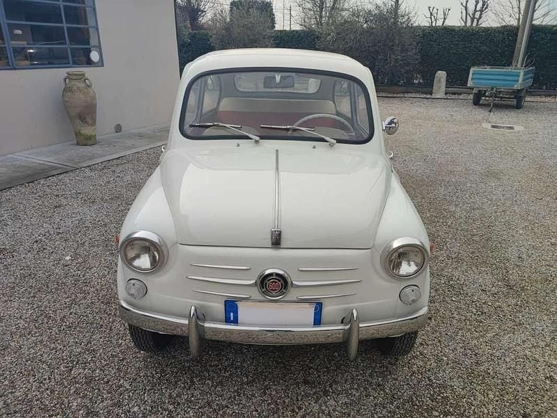Usata Fiat 600 29 CV (21 kW) 1962 Berlina