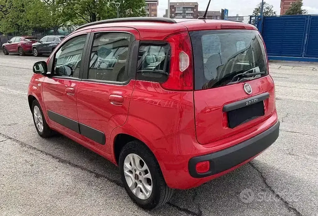 Occasion Fiat Panda Lounge 69 ch (50 kW) 2020 Rouge Citadine
