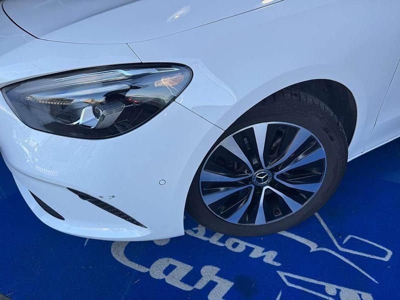 Usata Mercedes B180 116 CV (85 kW) 2021 Other Monovolume