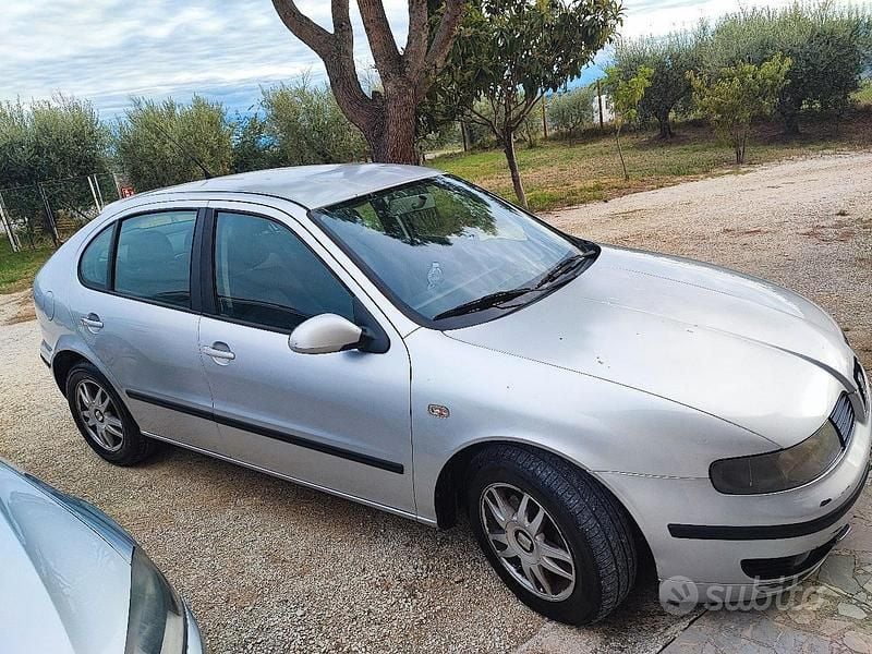 Usata Seat Leon 2005 Utilitaria