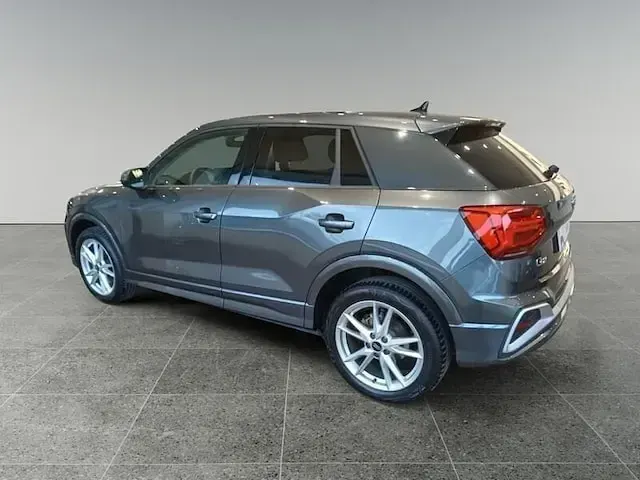 Usata Audi Q2 S-Line 150 CV (110 kW) 2025 Grigio SUV