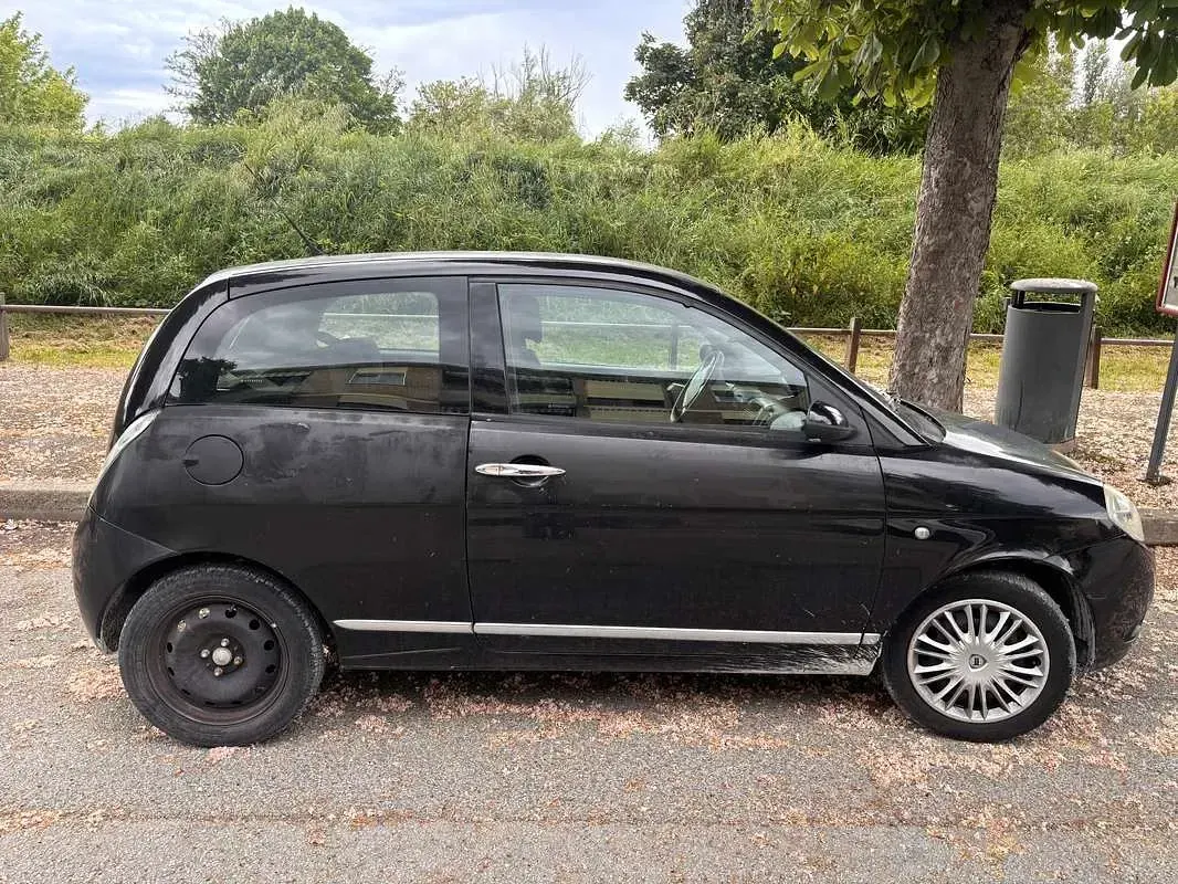 Usata Lancia Ypsilon 60 CV (44 kW) 2007 Utilitaria