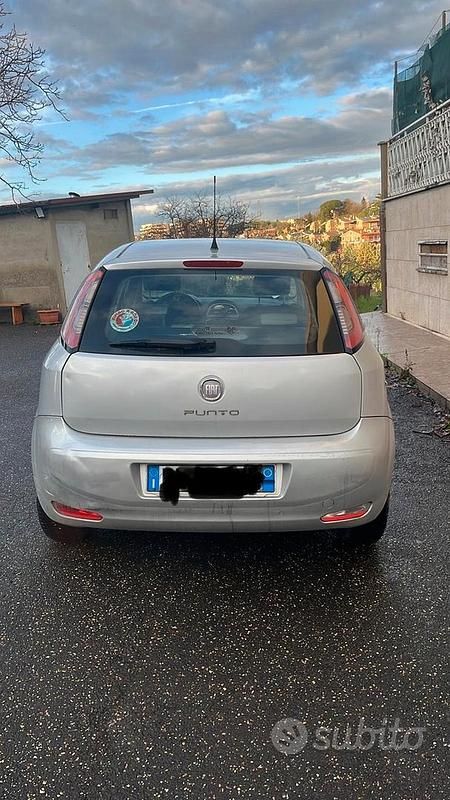Usata Fiat Punto Easy 2012 Grigio Utilitaria