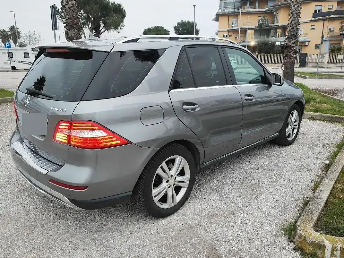 Usata Mercedes ML250 204 CV (150 kW) 2012 SUV