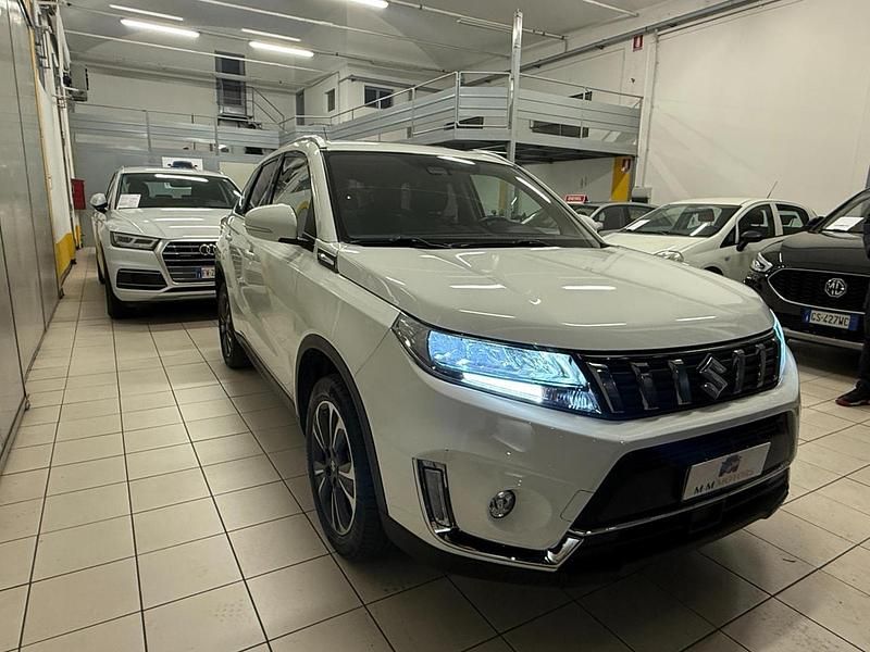 Usata Suzuki Vitara 102 CV (75 kW) 2022 Bianco SUV