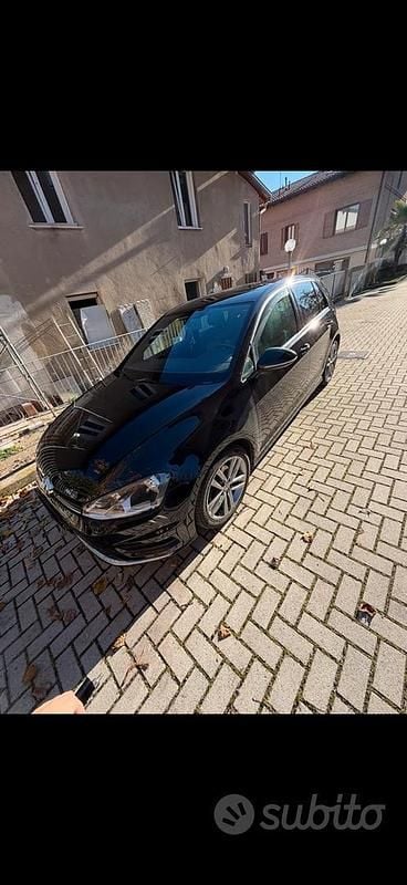 Usata VW Golf VII R-line 110 CV (80 kW) 2016 Nero Berlina