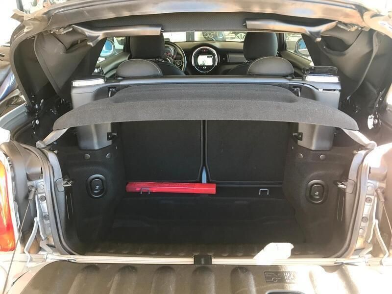 Usata Mini Cooper Cabriolet 136 CV (100 kW) 2017 Grigio Cabrio
