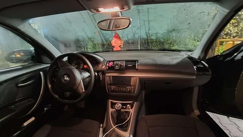 Usata BMW 118 129 CV (94 kW) 2005 Utilitaria