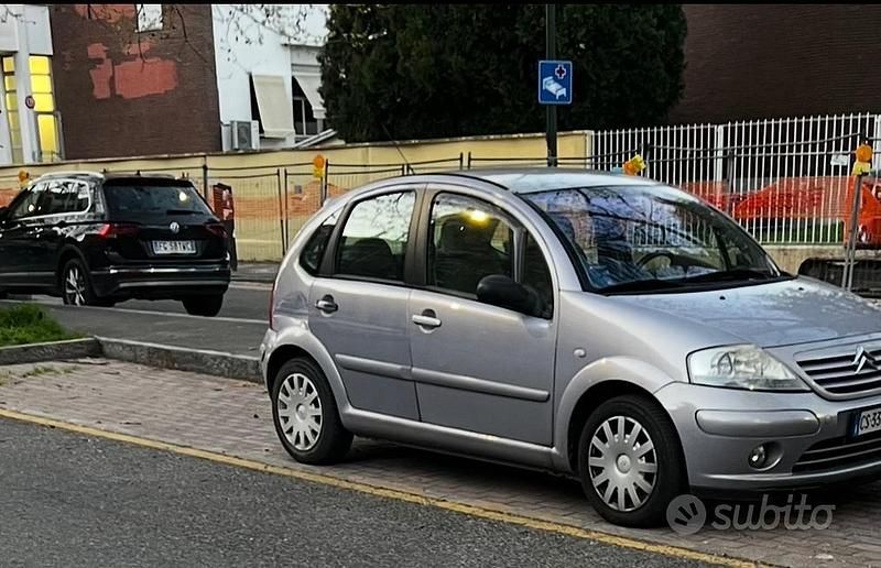 Usata 2004 Citroën C3 Due volumi | 1100 € (Ottimo prezzo) - Immagine 1/1