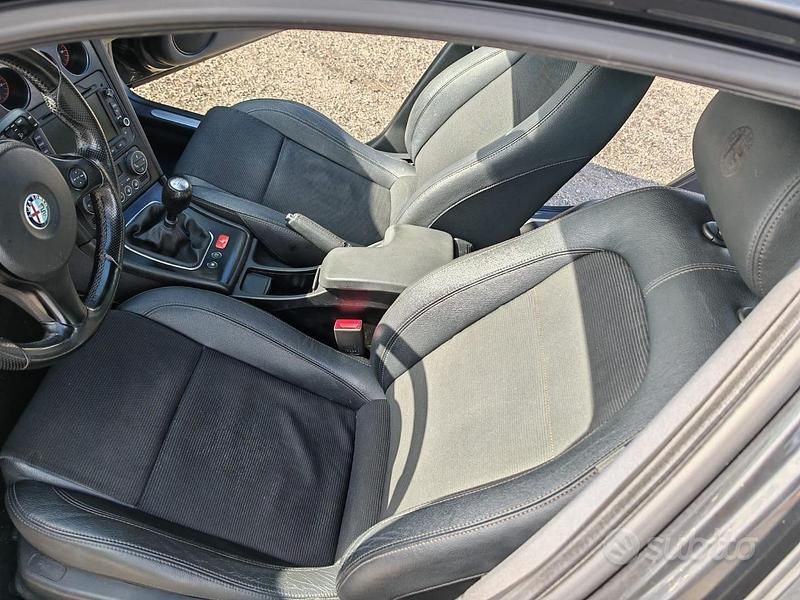 Usata Alfa Romeo 159 170 CV (125 kW) 2011 Nero Berlina