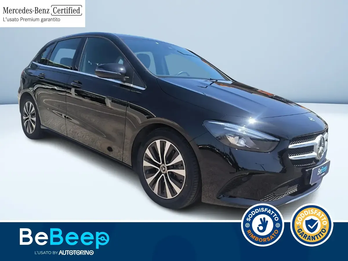 Usata Mercedes B180 Business 116 CV (85 kW) 2022 Nero pastello Utilitaria