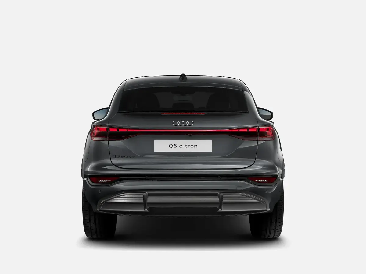 Nuova Audi Q6 Sportback e-tron S-Line 119 kW (163 CV) 2026 Grigio daytona perla SUV