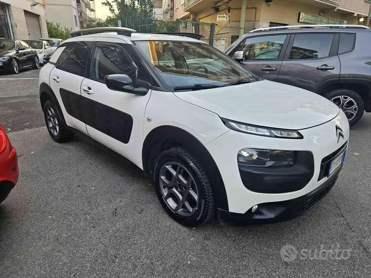 Usata Citroën C4 Feel 75 CV (55 kW) 2015 Bianco SUV