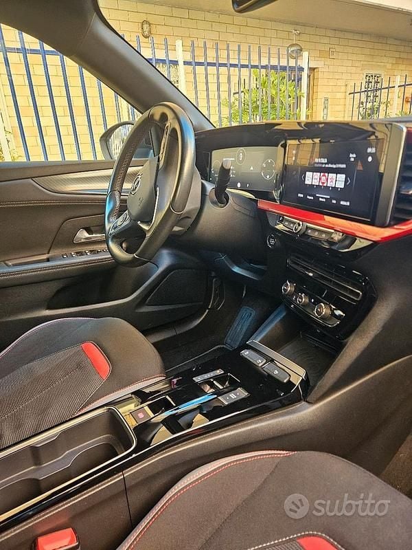 Usata Opel Mokka GS Line 131 CV (96 kW) 2021 Bianco SUV