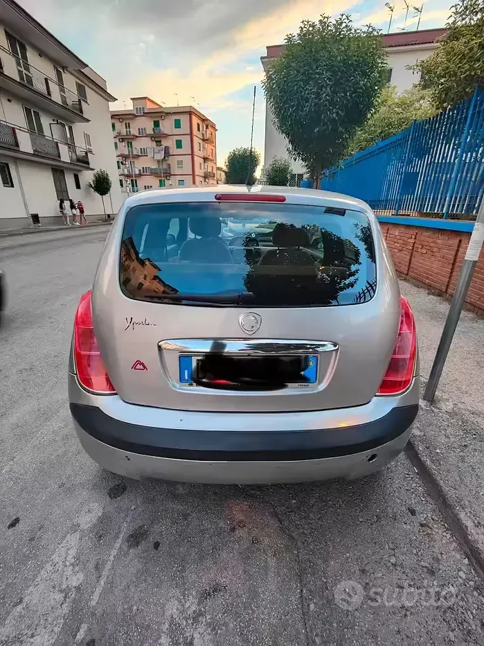 Usata Lancia Ypsilon 80 CV (58 kW) 2006 Utilitaria
