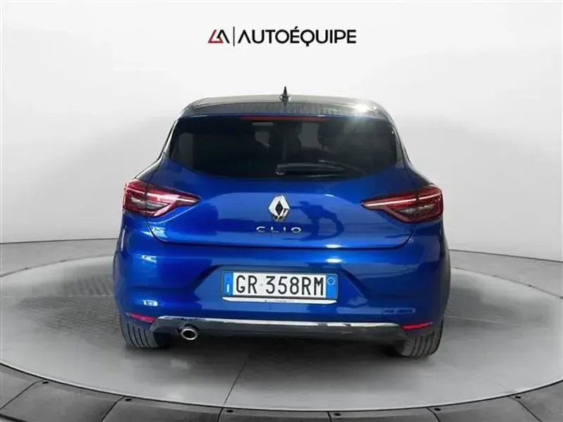 Usata Renault Clio Techno 100 CV (73 kW) 2023 Blu scuro Utilitaria