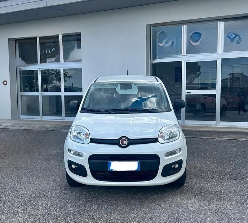 Usata Fiat Panda Easy 70 CV (51 kW) 2019 Utilitaria