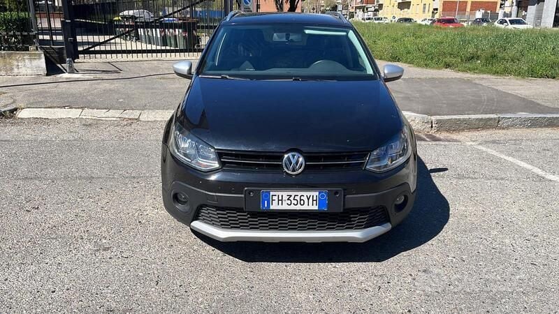 Usata VW Polo Cross 90 CV (66 kW) 2017 Nero Utilitaria
