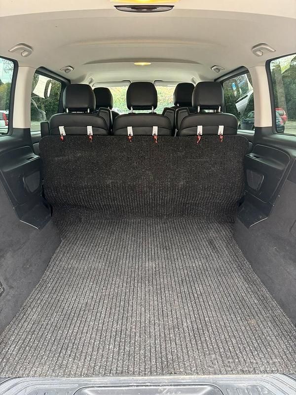 Usata Mercedes Vito 136 CV (100 kW) 2022 Verde Furgone