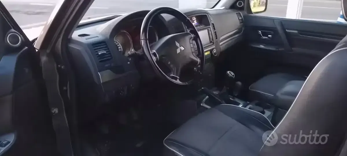 Usata Mitsubishi Pajero 200 CV (147 kW) 2009 SUV