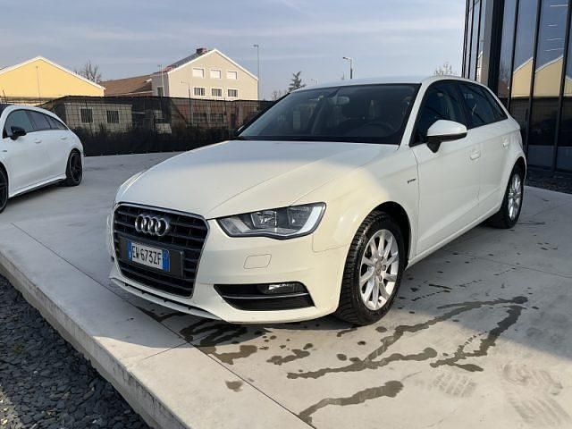 Usata Audi A3 Attraction 2014 Bianco Berlina