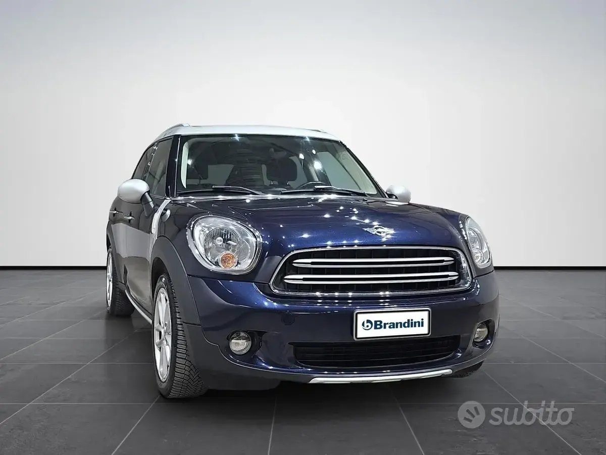 Usata Mini Cooper D Countryman Business 111 CV (81 kW) 2016 Blu SUV