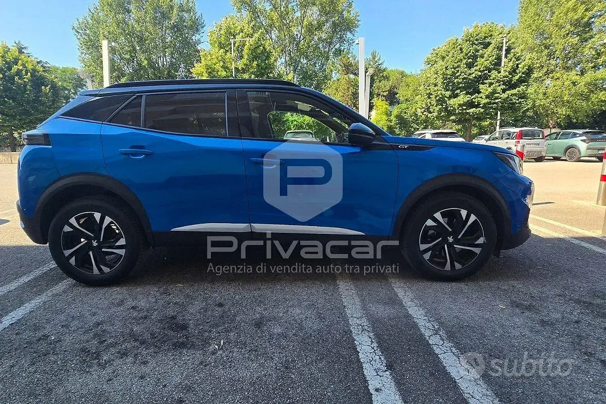 Usata Peugeot 2008 GT 131 CV (96 kW) 2021 Verde SUV