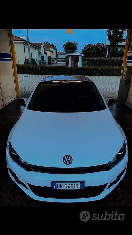 Usata 2009 VW Scirocco Coupé | 5900 € - Immagine 1/4