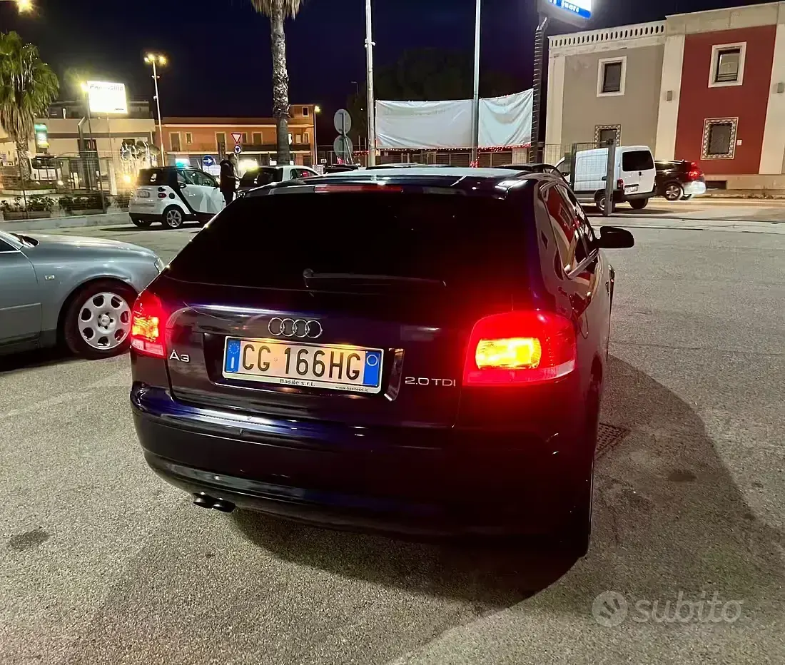 Usata Audi A3 Ambition 140 CV (102 kW) 2004 Blu Utilitaria