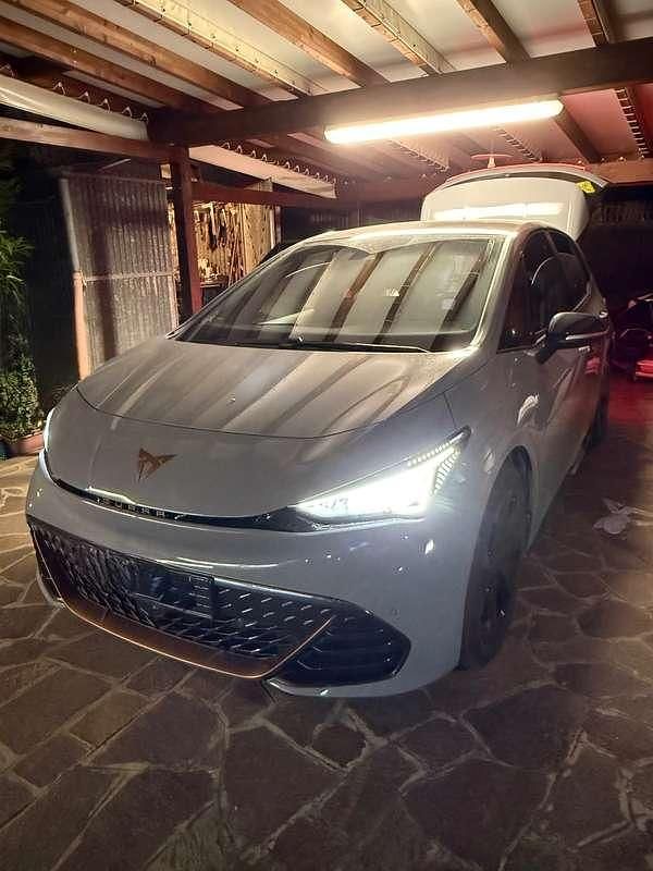 Usata Cupra Born 150 kW (204 CV) 2022 Grigio Utilitaria