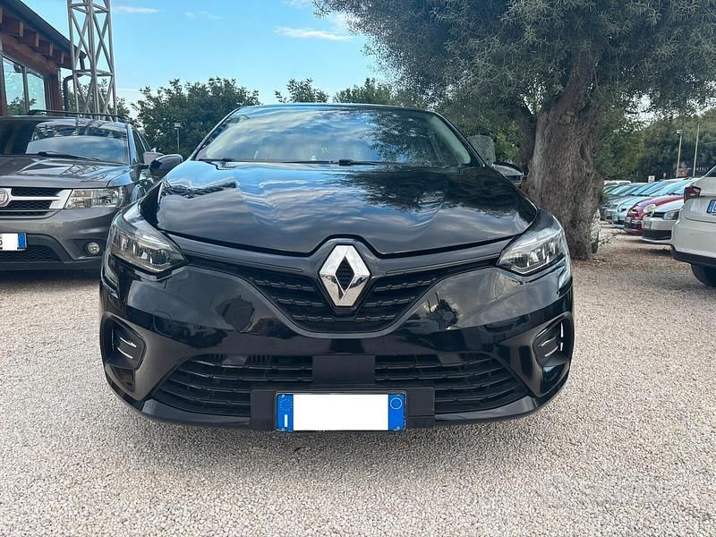 Usata Renault Clio V 91 CV (66 kW) 2021 Nero Berlina