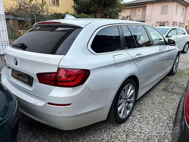 Usata BMW 525 203 CV (149 kW) 2010 Bianco Station wagon