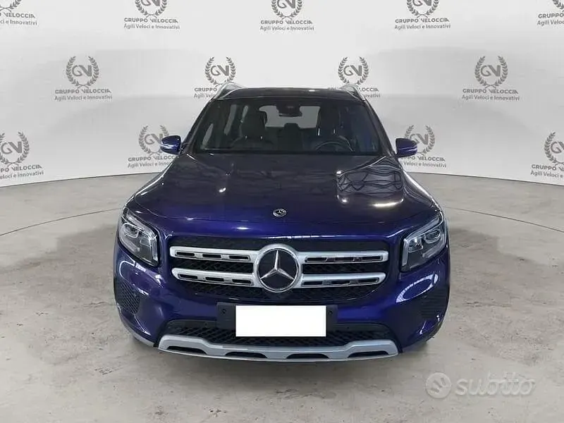 Usata Mercedes GLB200 Business 150 CV (110 kW) 2021 Blu/azzurro SUV