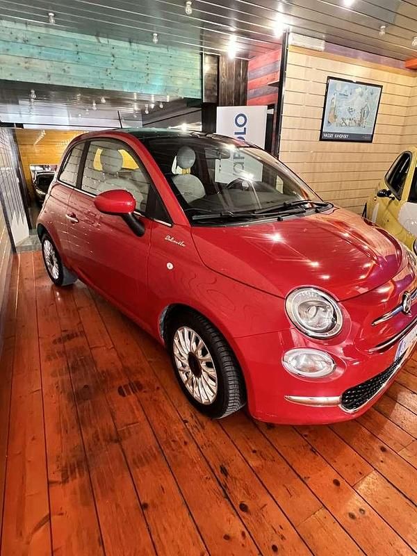 Usata Fiat 500 Dolcevita 69 CV (50 kW) 2022 Rosso Utilitaria
