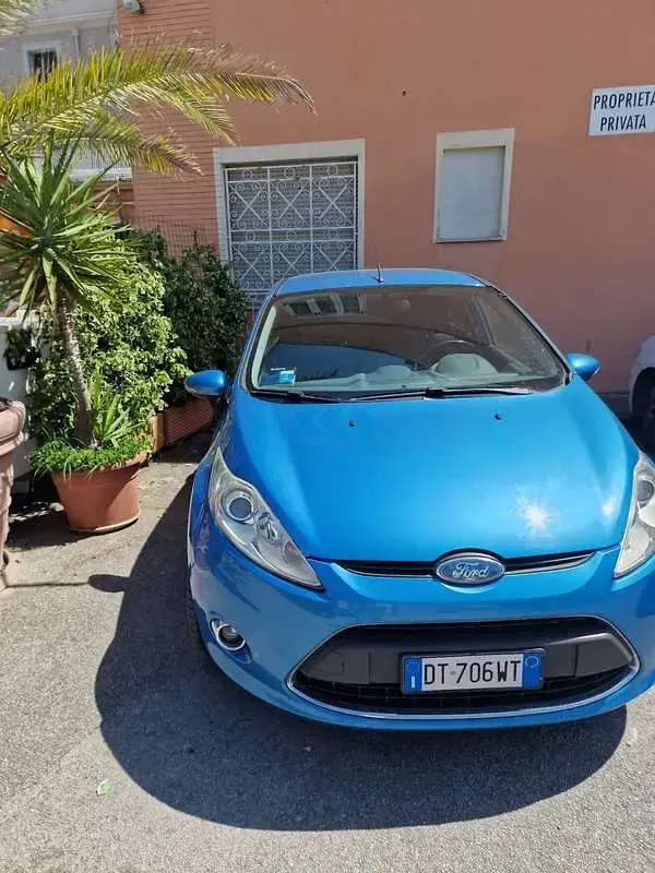 Usata Ford Fiesta Titanium 68 CV (50 kW) 2009 Berlina