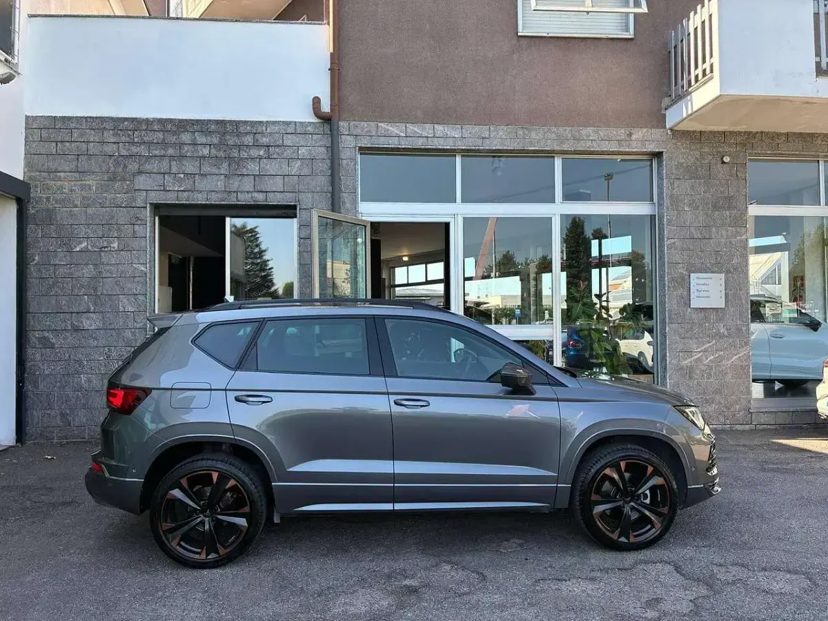 Usata Cupra Ateca 150 CV (110 kW) 2024 Grigio SUV