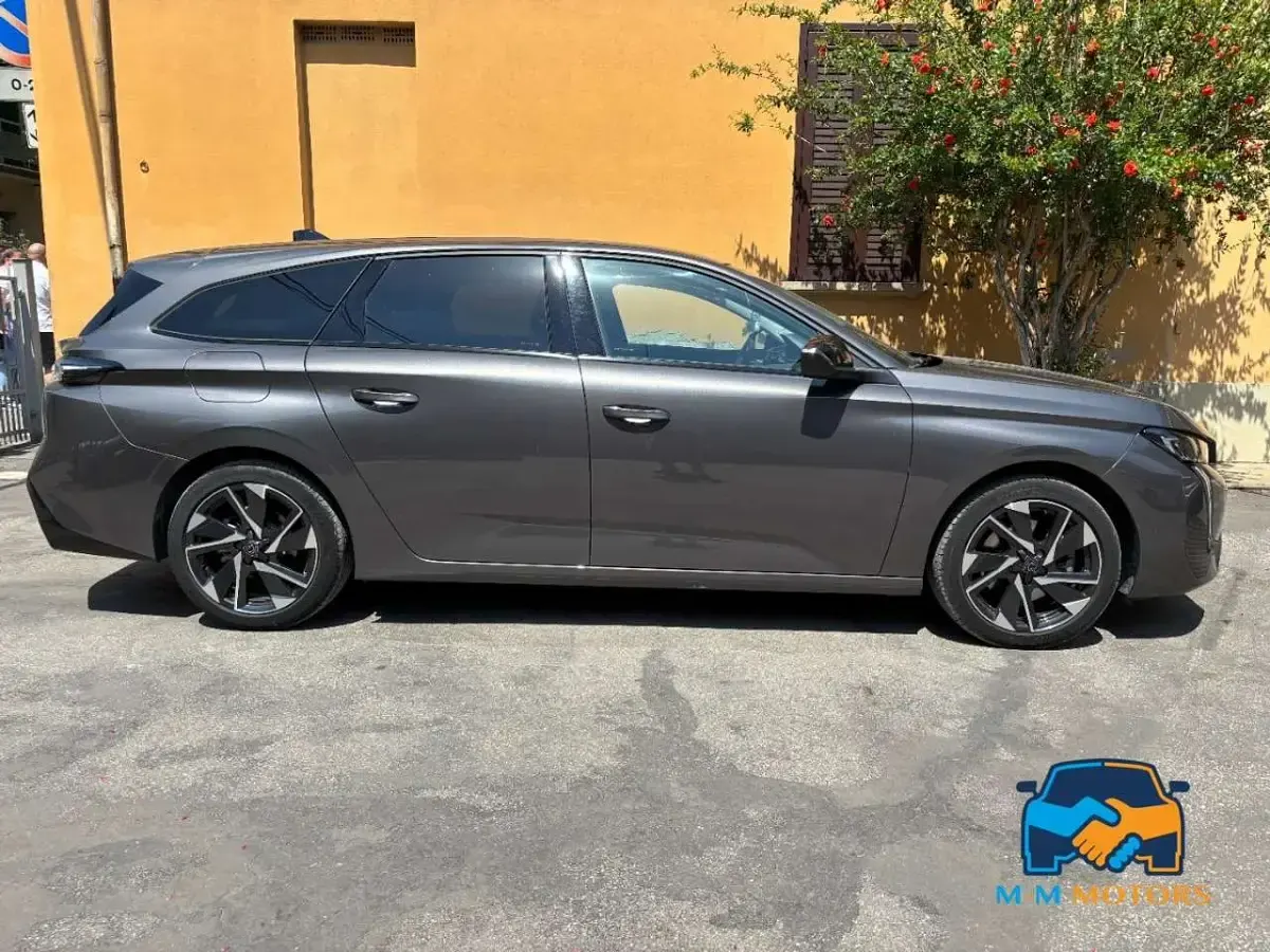 Usata Peugeot 308 Allure 131 CV (96 kW) 2023 Grigio Station wagon