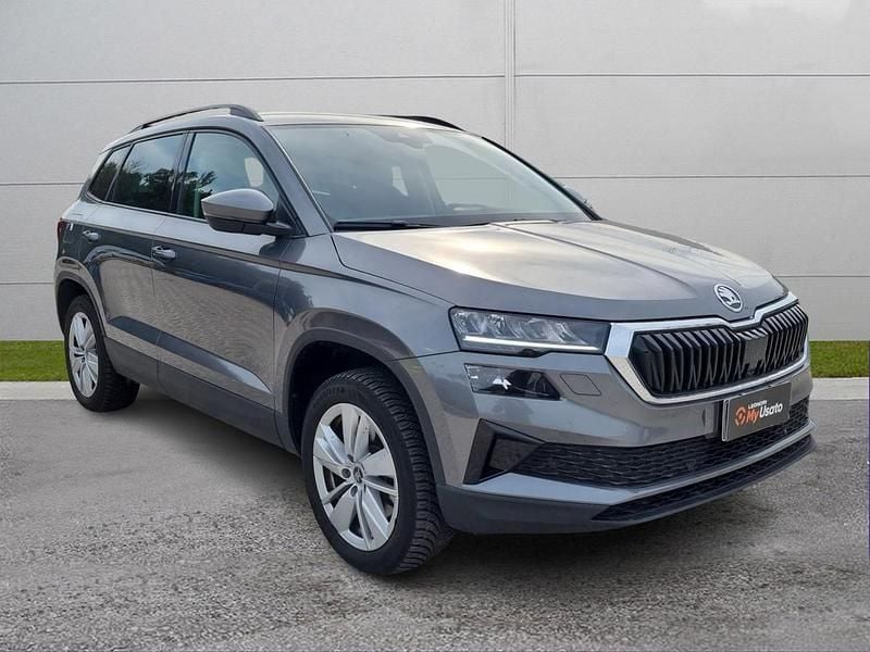 Usata Skoda Karoq Selection 150 CV (110 kW) 2025 Grigio graphite metallizzato SUV