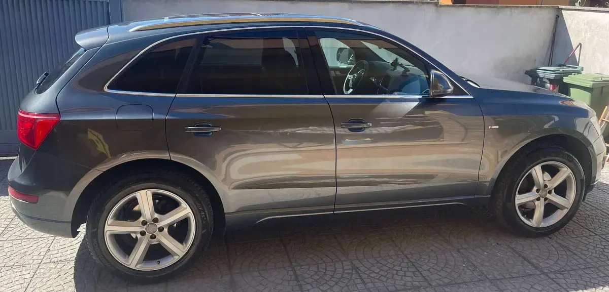 Usata Audi Q5 Advanced Plus 170 CV (125 kW) 2011 Grigio SUV