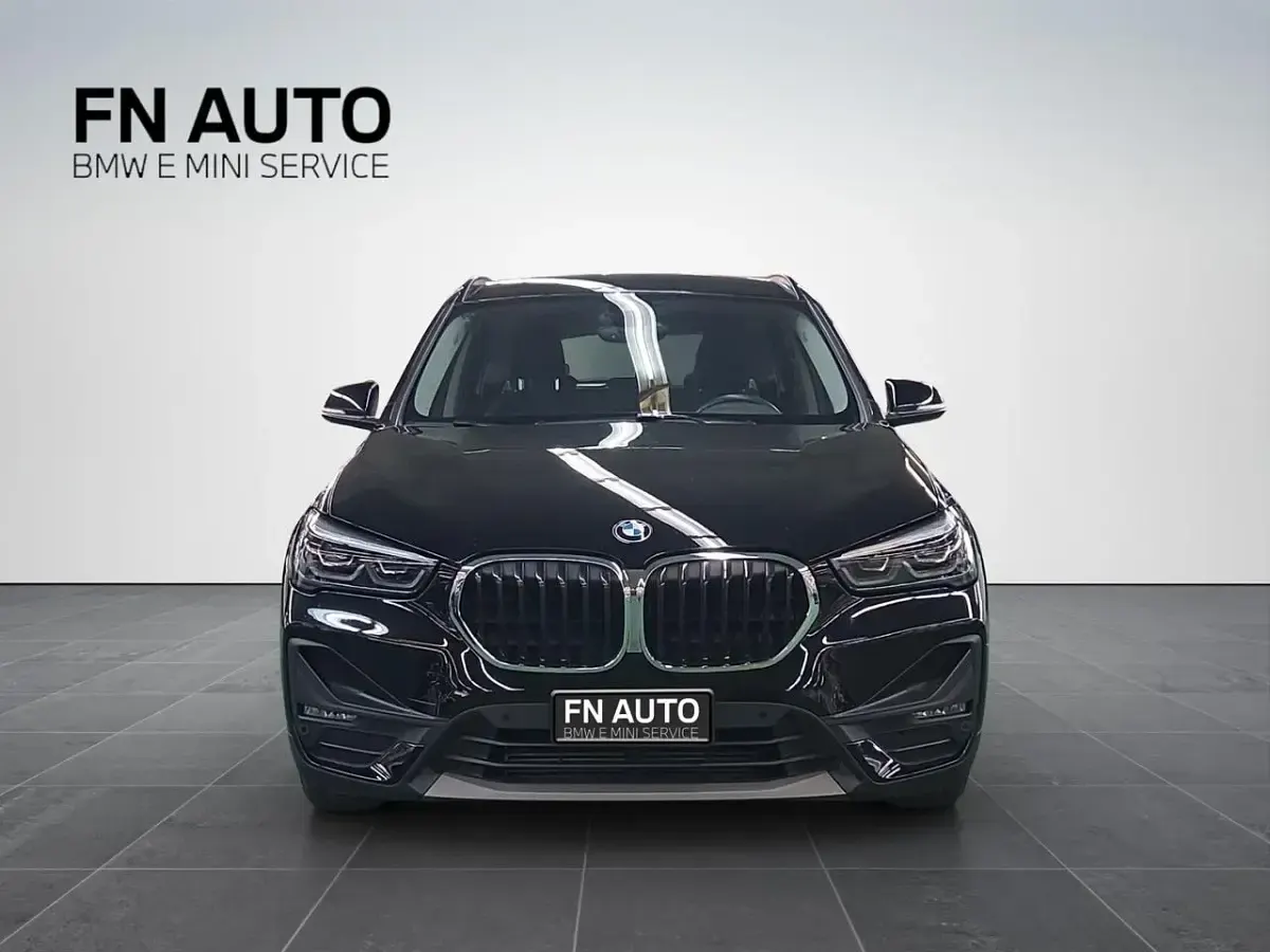 Usata BMW X1 Advantage 125 CV (91 kW) 2021 Nero SUV