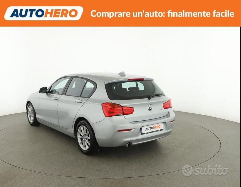 Usata BMW 118 Advantage 150 CV (110 kW) 2016 Grigio Utilitaria