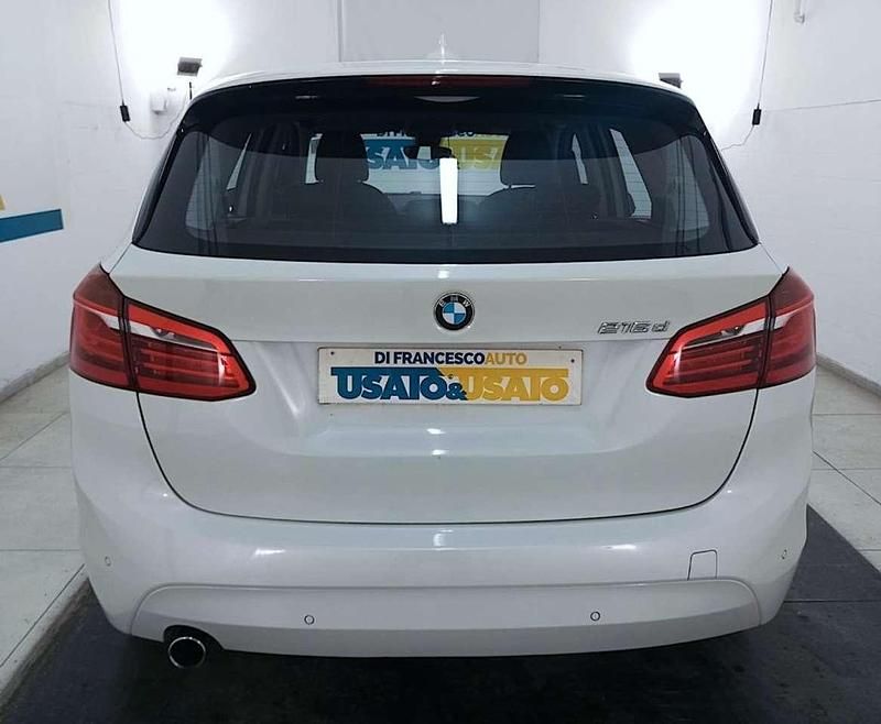 Usata BMW 216 Active Tourer Comfort Edition 116 CV (85 kW) 2017 Bianco metallizzato Monovolume