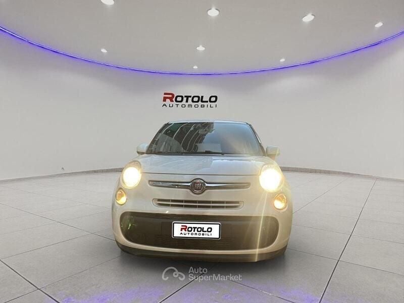 Usata Fiat 500L Living 105 CV (77 kW) 2015 Bianco Monovolume